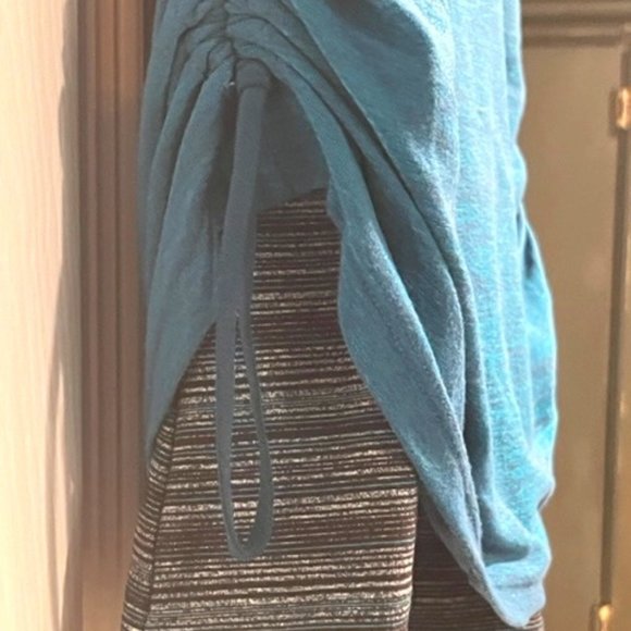 ATHLETA Racerback Tank Top, Double Layer With Bra EUC - Picture 6 of 6